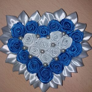 Corazón de Rosas de Tela